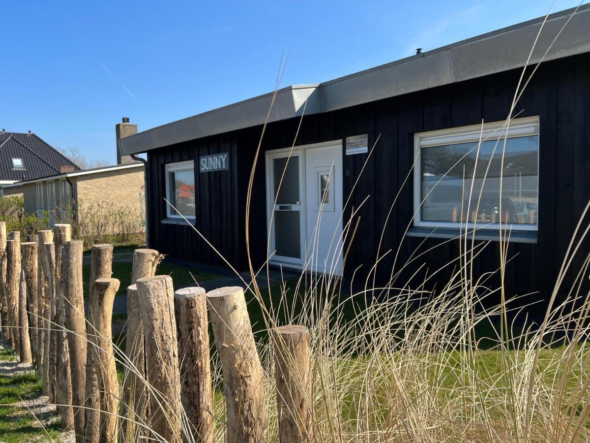 Bungalow Sunny, Lekker Uitwaaien Op Het Strand! Callantsoog Bagian luar foto